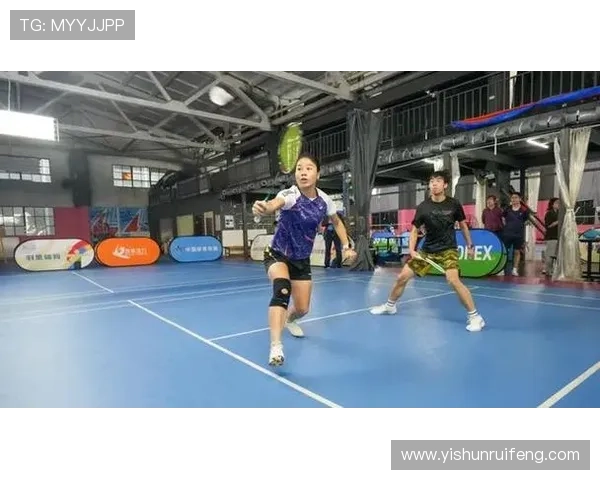 成都羽毛球队灵活性创新高引发关注羽毛球界热议 成都羽毛球队灵活性创新高引发关注羽毛球界热议