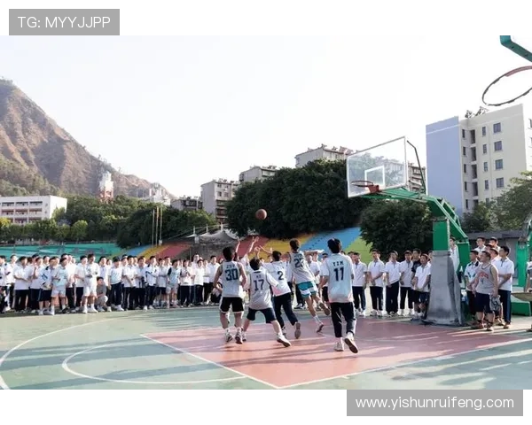 深圳篮球队荣登篮球意识排行榜第八名展现出色团队智慧与战术执行力